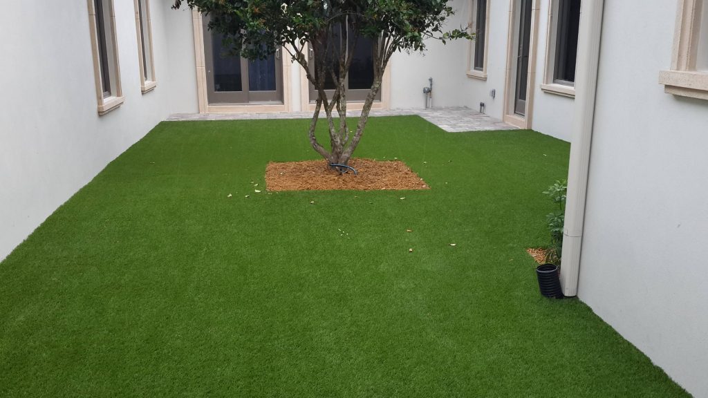 Artificial Grass in Orlando installed in backyard