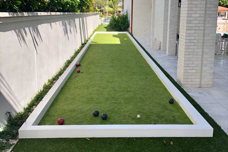 Artificial Turf Installation - Yards, Driveways, putting greens & more